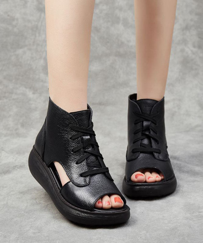 Beautifully Crafted Sandals in a Classic Style