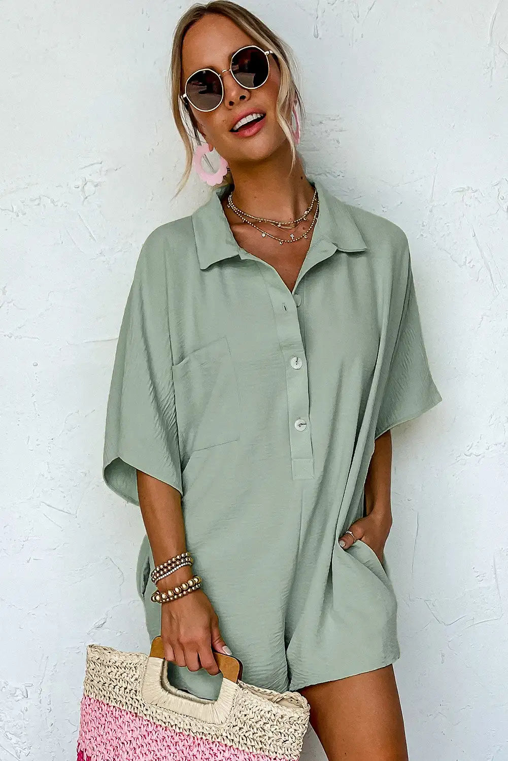 Well Tailored Garment with a Graceful Silhouette