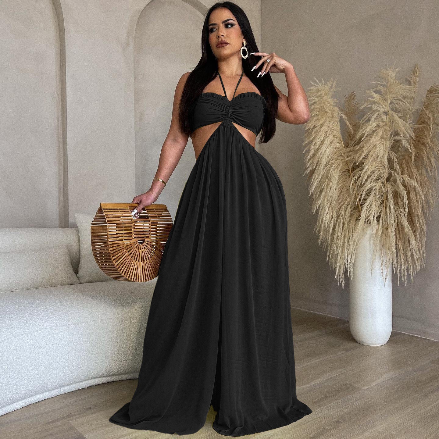 Beautifully Crafted Garment in a Classic Style