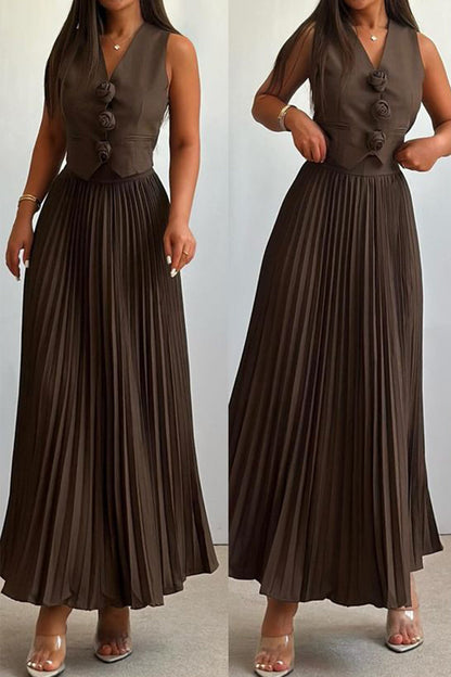 Beautifully Finished Garment in a Timeless Design