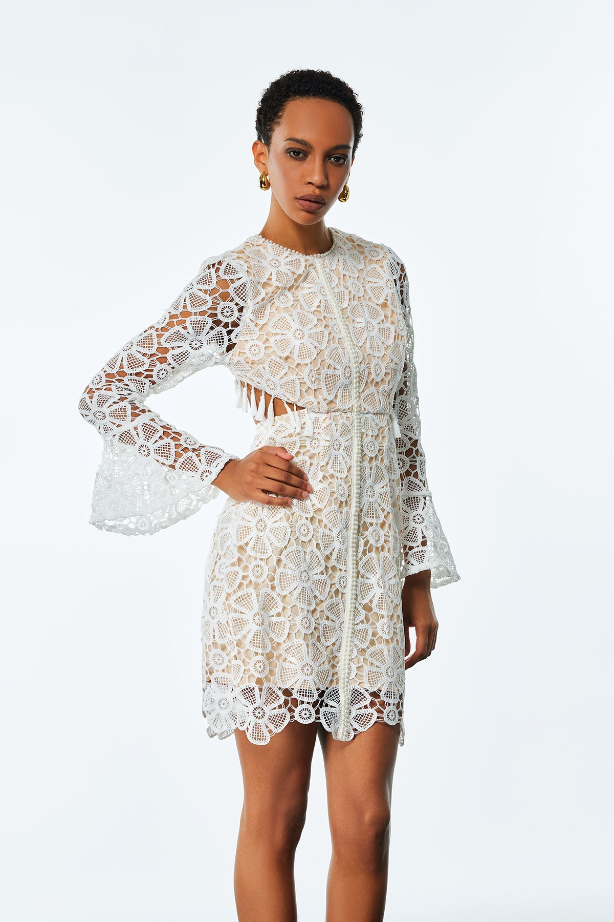 Beautifully Finished Dress in a Timeless Design