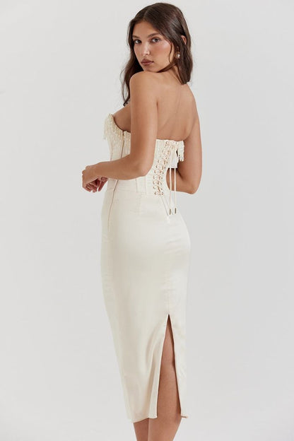 Beautifully Crafted Garment in a Classic Style