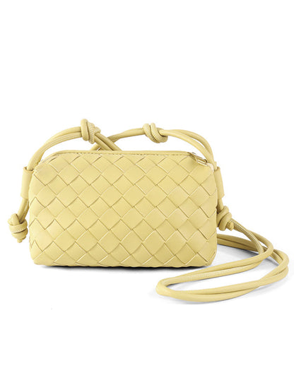 Beautifully Finished Bag in a Timeless Design