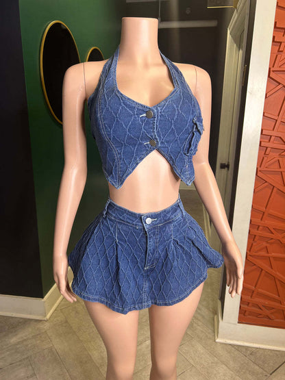 Classic Vintage Garment with a Flattering Fit