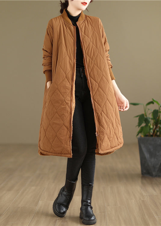 Well Tailored Coat with a Graceful Silhouette