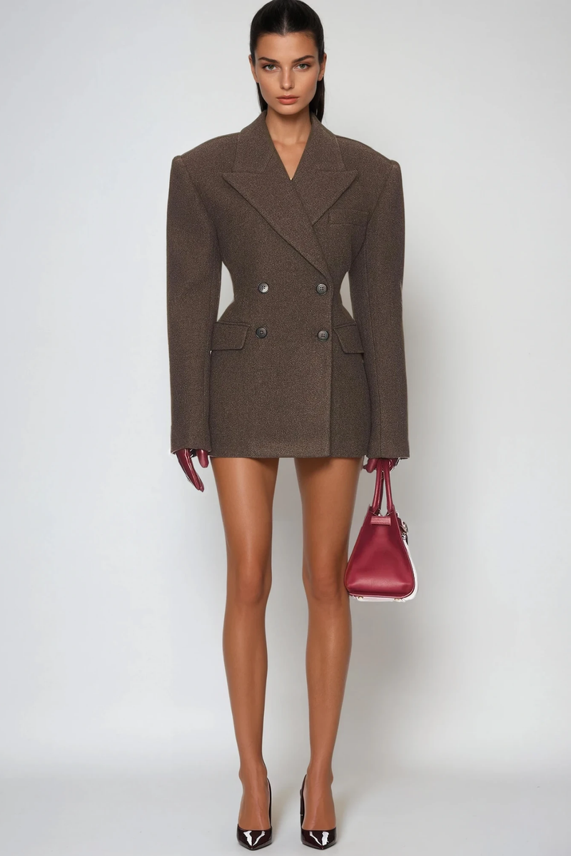 Well Tailored Garment with a Graceful Silhouette