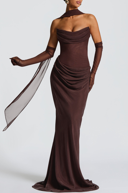 Effortlessly Elegant Dress with a Timeless Design