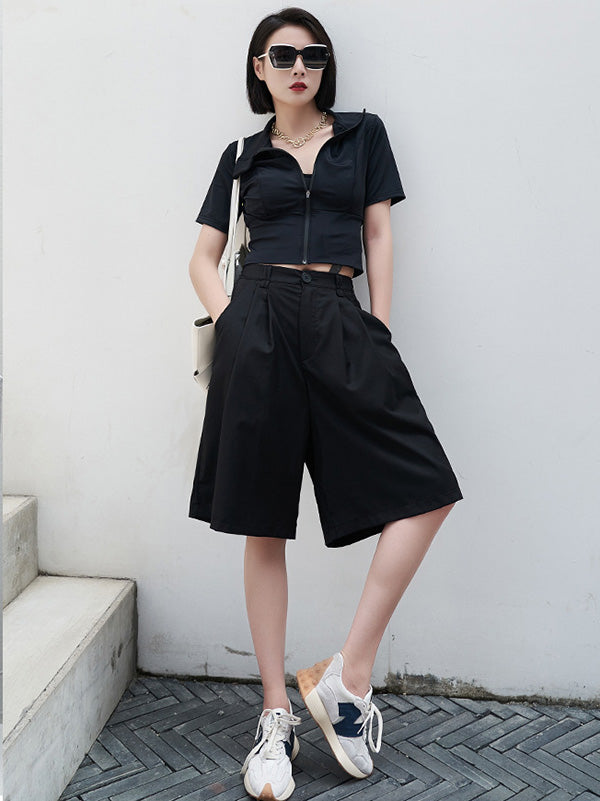 Classic Vintage Pants with a Flattering Fit