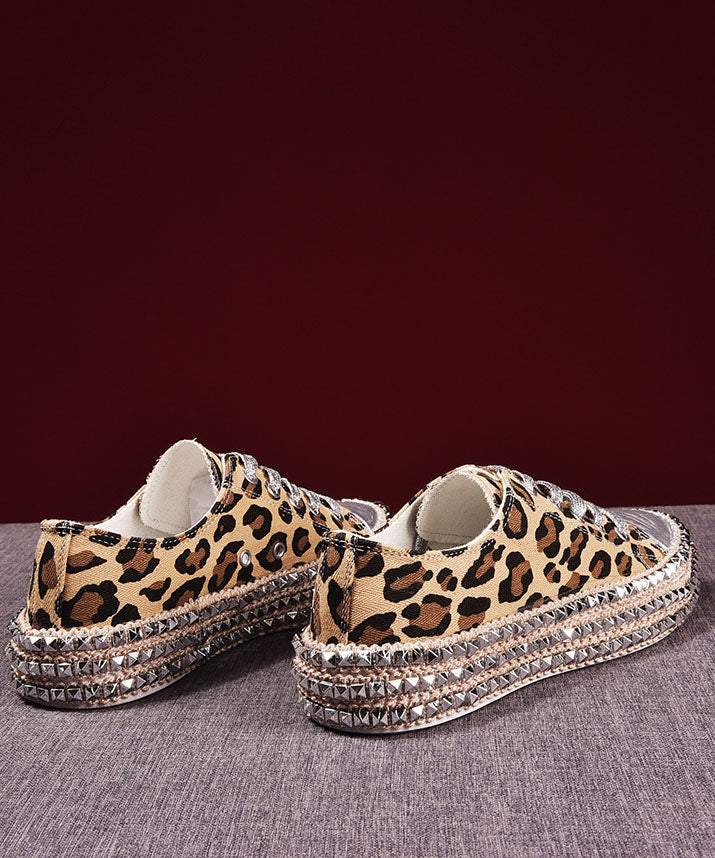 Beautifully Finished Shoes in a Timeless Design