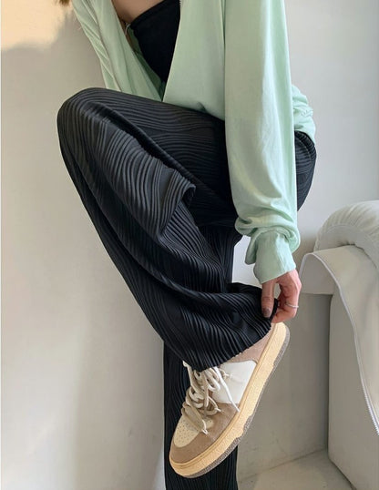 Beautifully Finished Pants in a Timeless Design