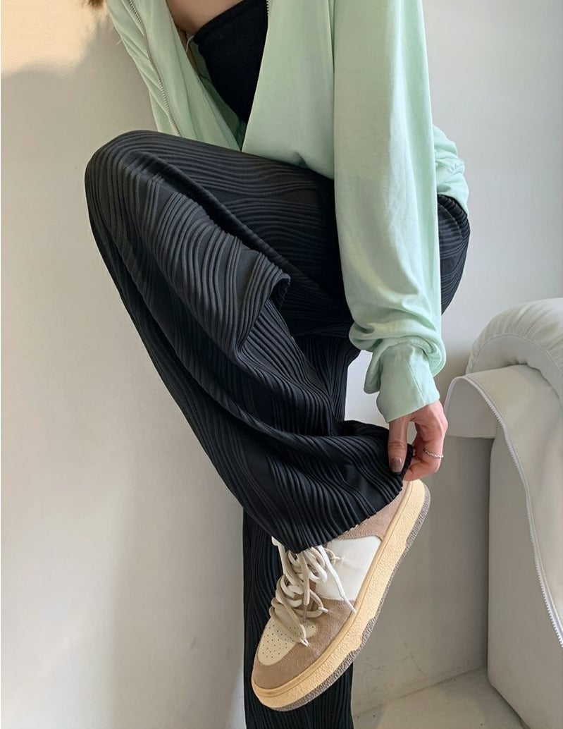 Beautifully Finished Pants in a Timeless Design