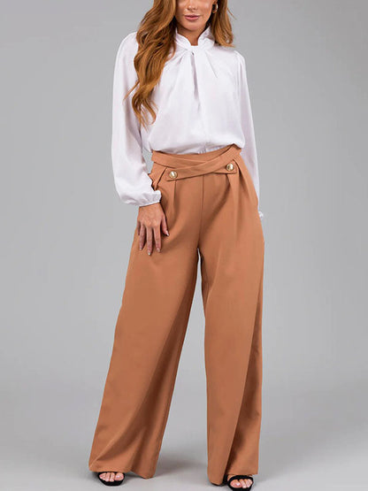 Sophisticated Pants with a Clean Classic Look