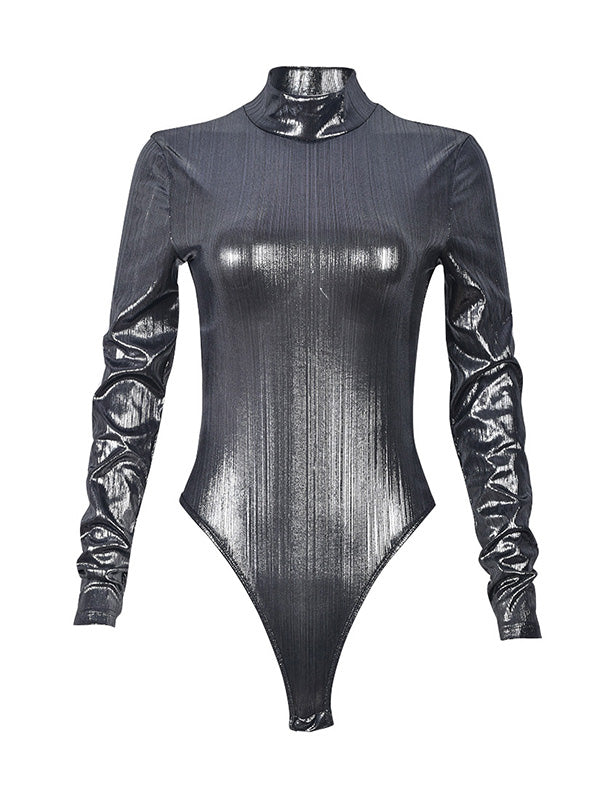 Classic Vintage Garment with a Flattering Fit