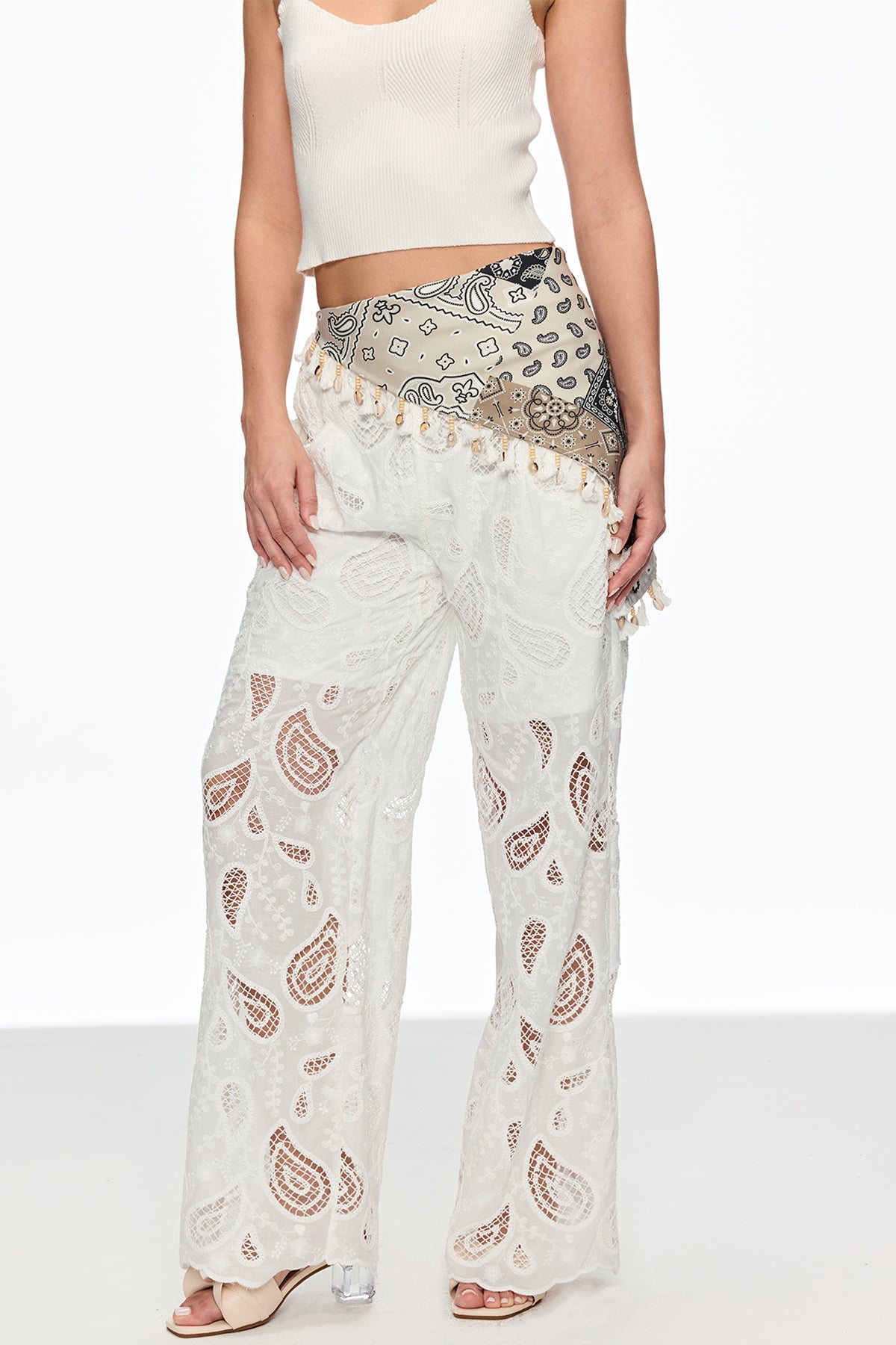 Beautifully Crafted Pants in a Classic Style