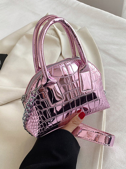 Beautifully Crafted Bag in a Classic Style