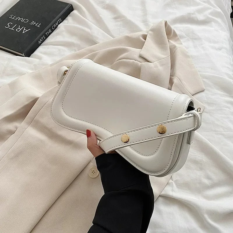 Elegantly Styled Bag for Everyday Wear