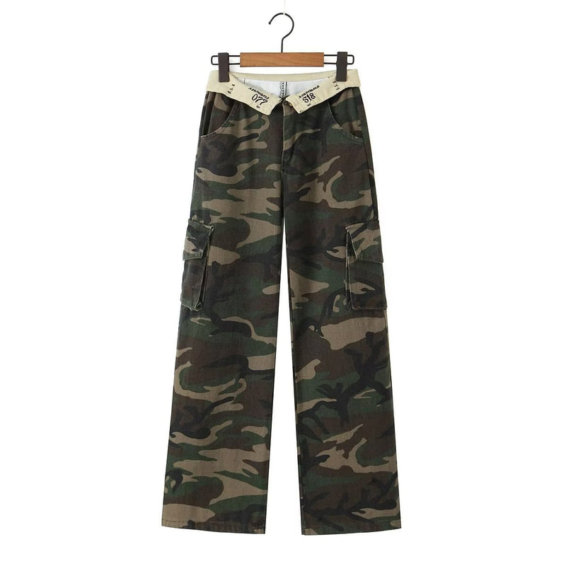 Well Tailored Pants with a Graceful Silhouette