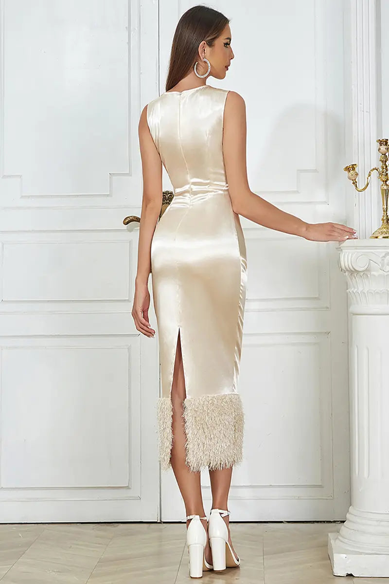 Well Tailored Dress with a Graceful Silhouette