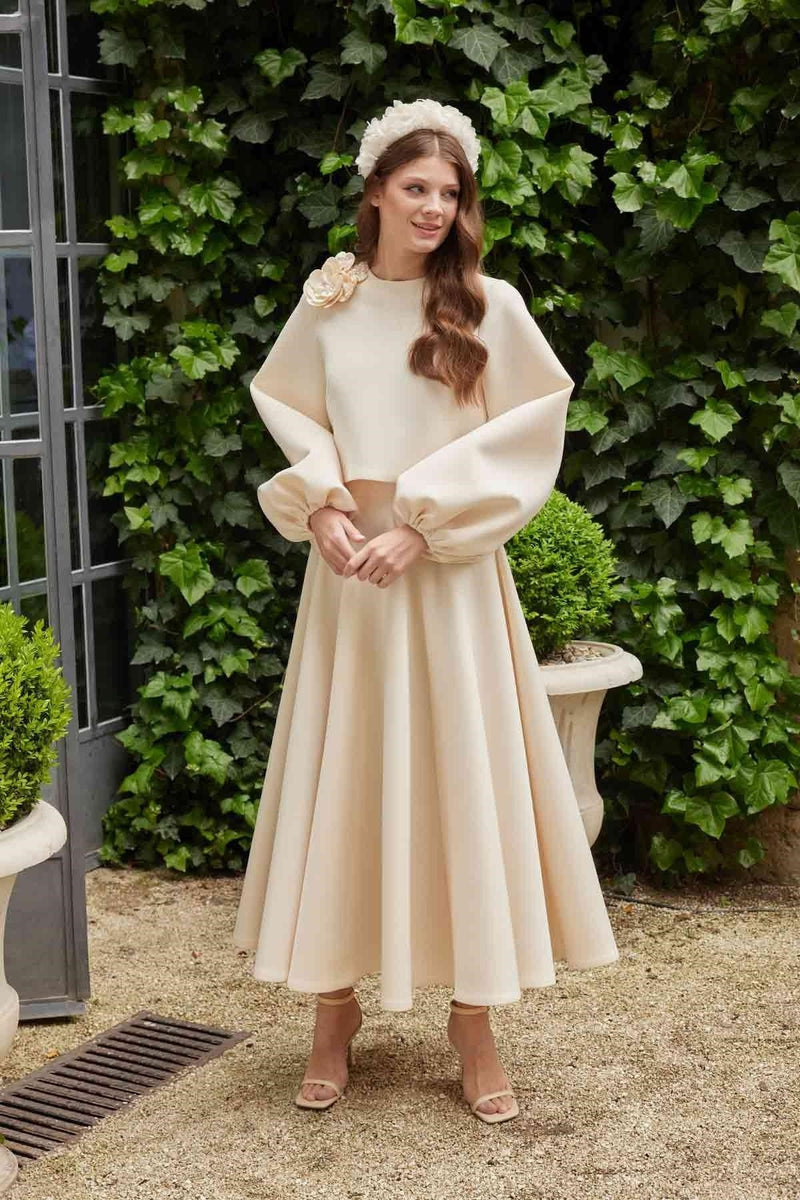 Gracefully Styled Garment for Any Occasion