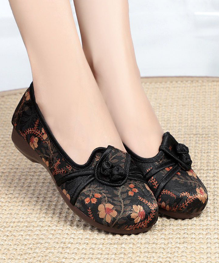 Beautifully Finished Shoes in a Timeless Design