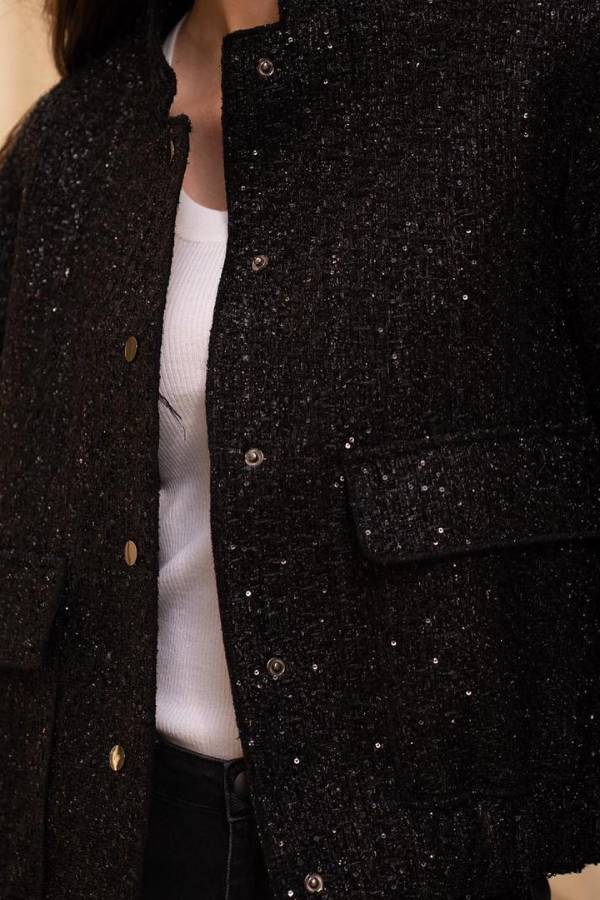 Polished Jacket with an Effortless Classic Look
