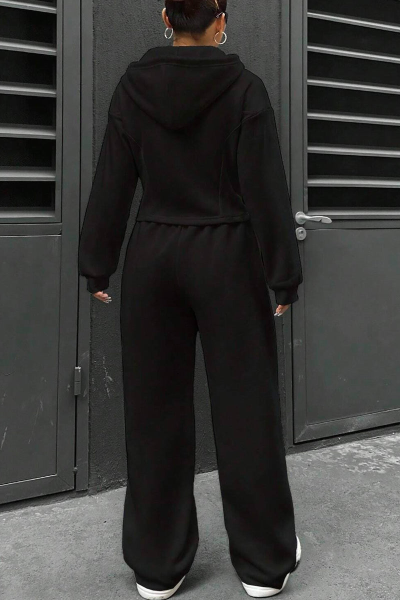 Beautifully Finished Pants in a Timeless Design