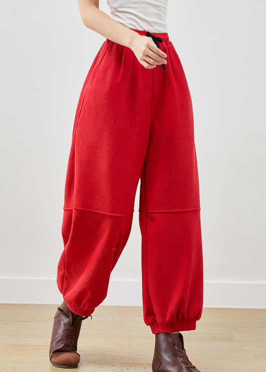 Well Tailored Pants with a Graceful Silhouette