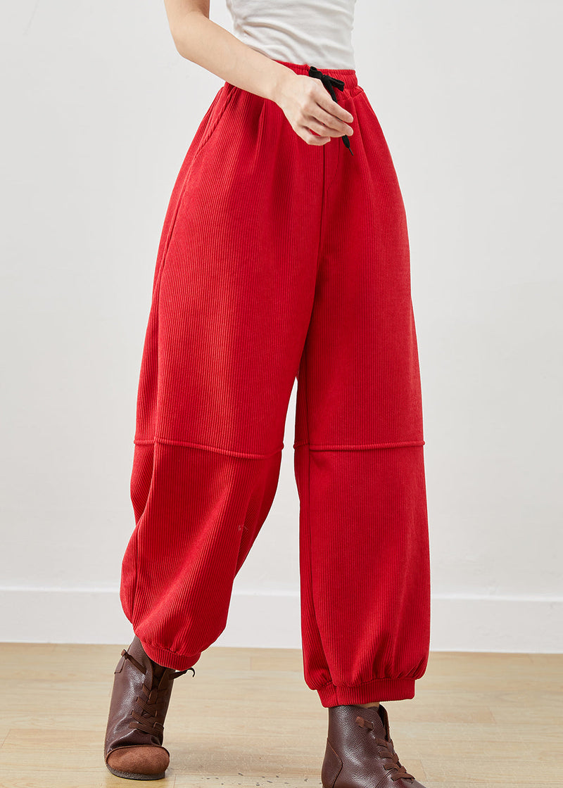 Well Tailored Pants with a Graceful Silhouette