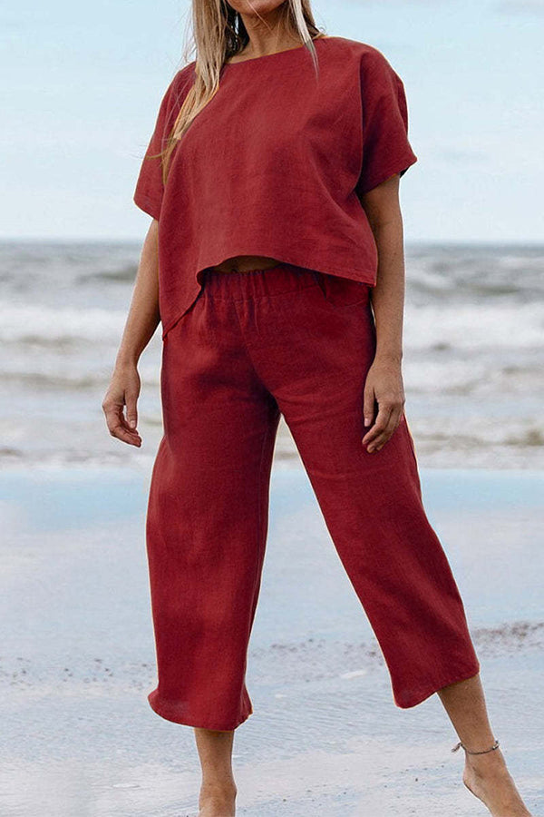 Effortlessly Elegant Garment with a Timeless Design
