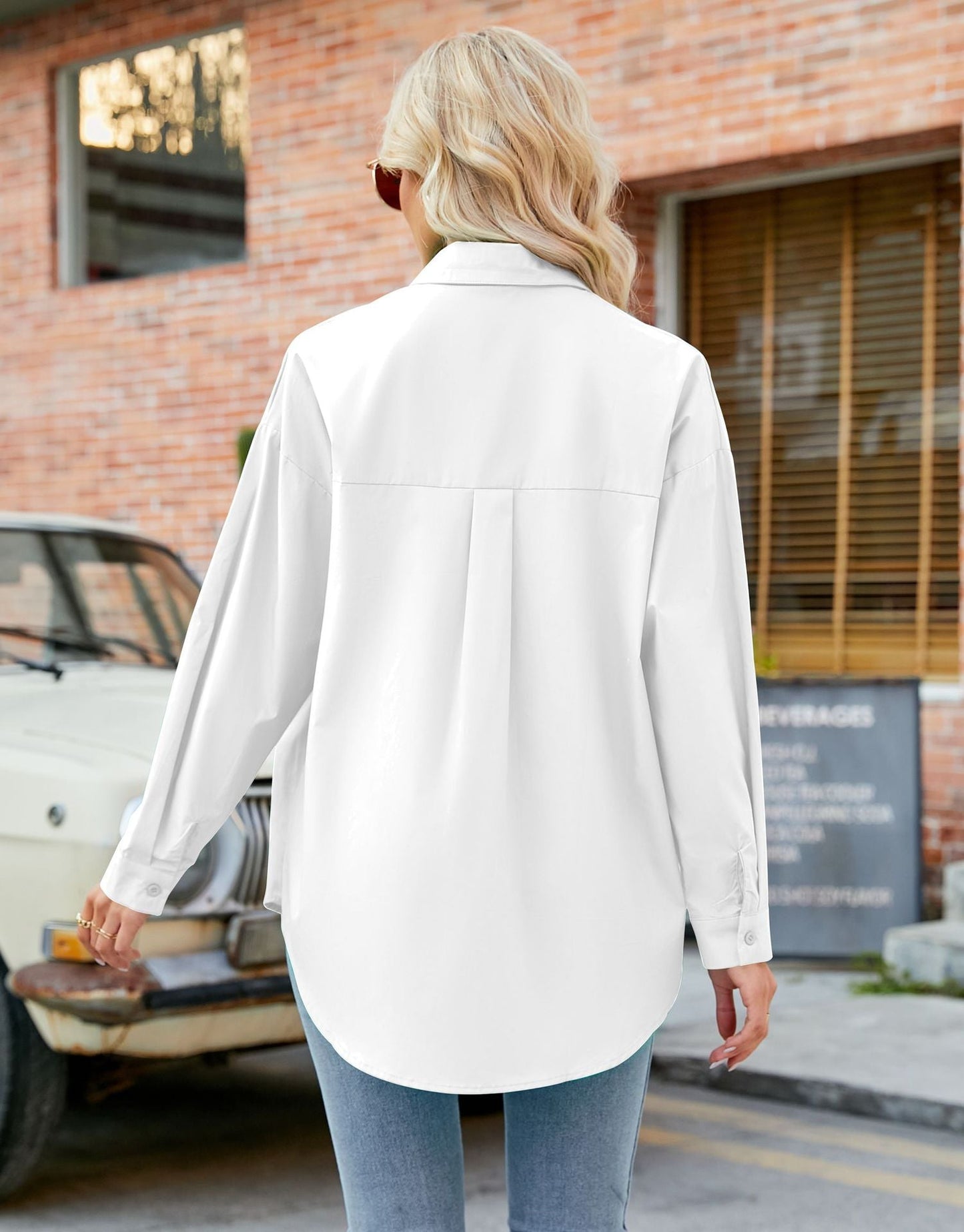 Elegantly Styled Cardigan for Everyday Wear