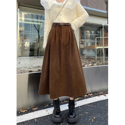 Well Tailored Garment with a Graceful Silhouette