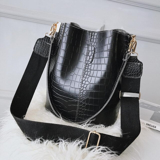 Beautifully Crafted Bag in a Classic Style