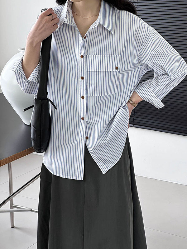 Classic Vintage Blouse with a Flattering Fit