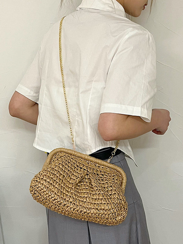 Sophisticated Bag with a Clean Classic Look