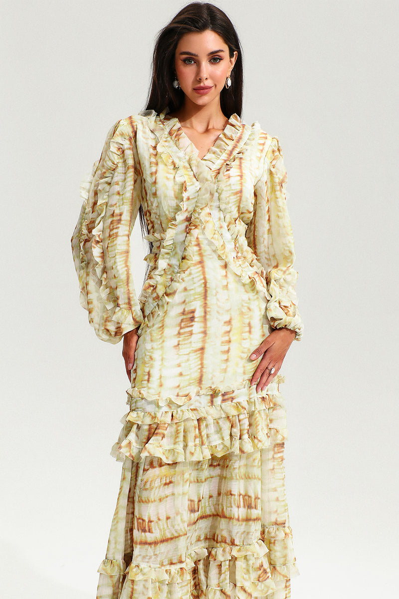 A Vintage Style Dress with Delicate Timeless Details