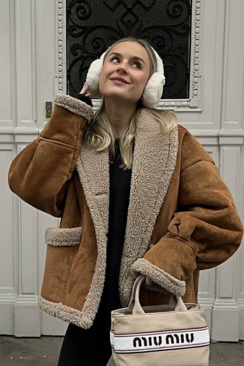 Elegantly Styled Jacket for Everyday Wear