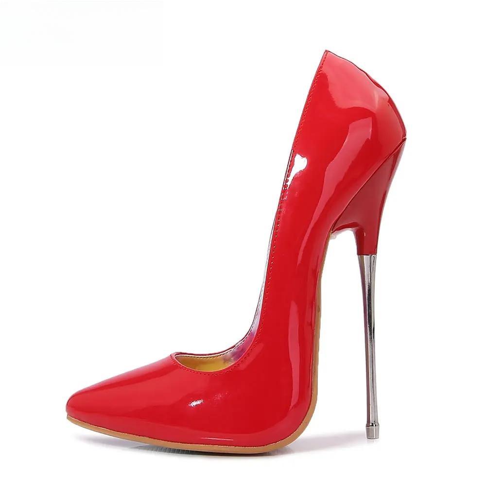 A Vintage Style Heels with Delicate Timeless Details