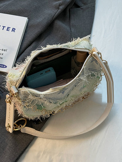 Beautifully Crafted Bag in a Classic Style