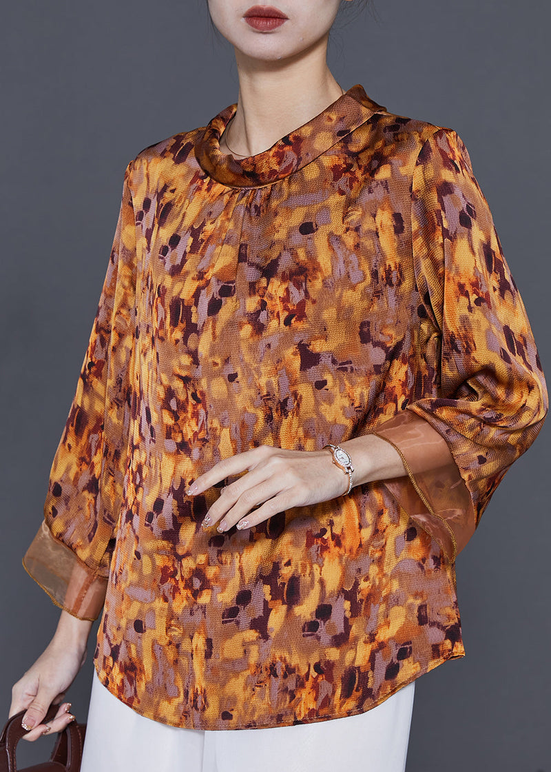 Beautifully Finished Blouse in a Timeless Design