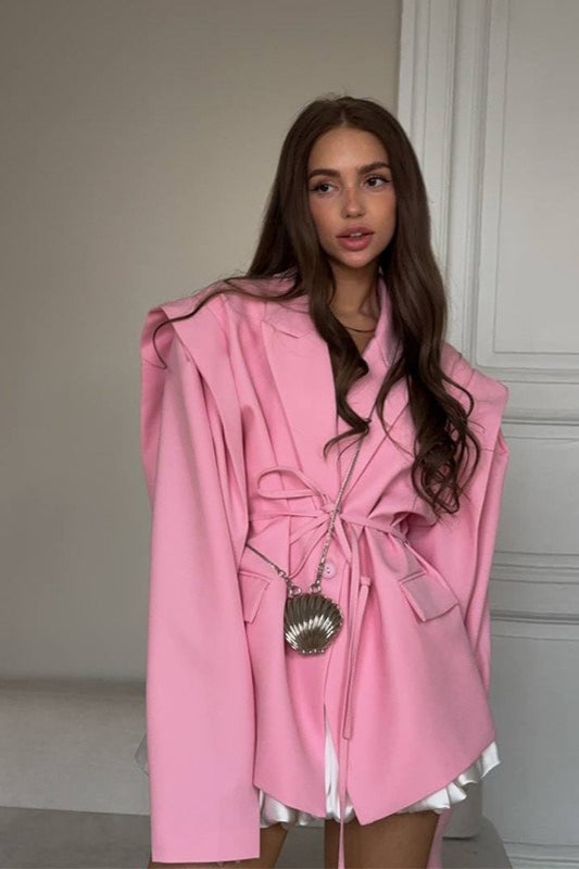 Effortlessly Elegant Garment with a Timeless Design