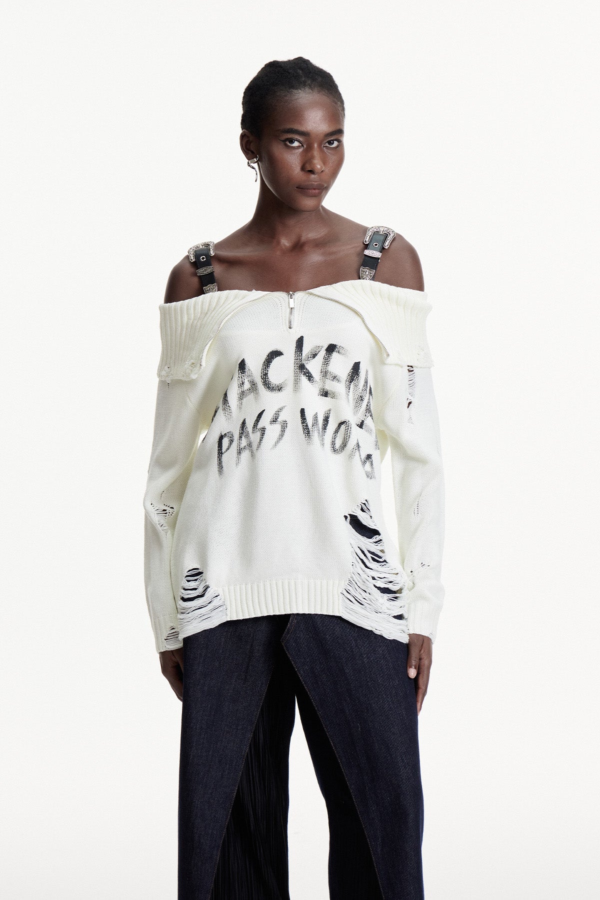 Well Tailored Top with a Graceful Silhouette