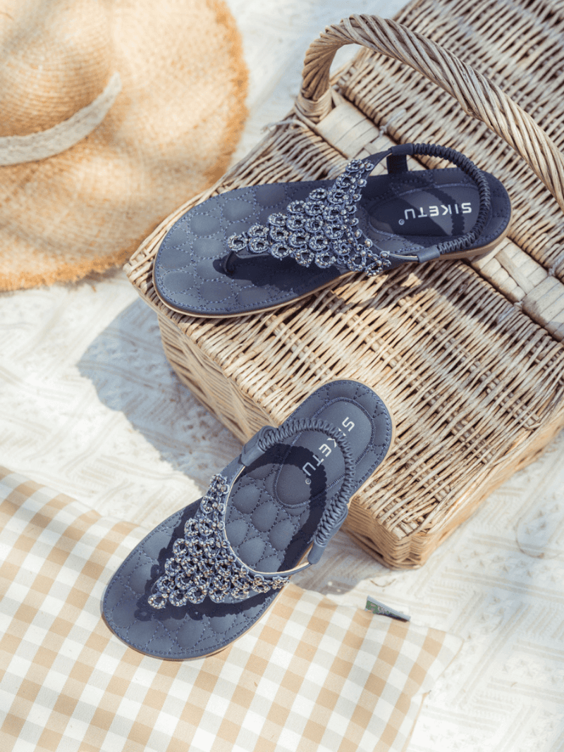 Classic Vintage Sandals with a Flattering Fit