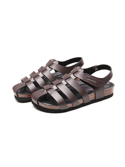 Classic Vintage Sandals with a Flattering Fit