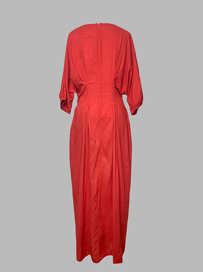Classic Vintage & Enduringly Stylish Dress
