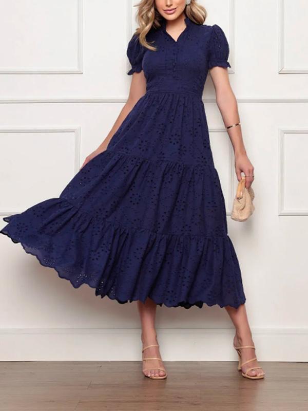 Beautifully Finished Dress in a Timeless Design