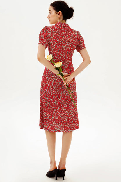 Beautifully Crafted Dress in a Classic Style