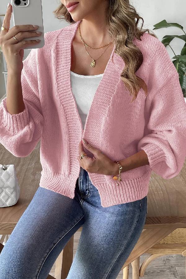 Effortlessly Elegant Coat with a Timeless Design