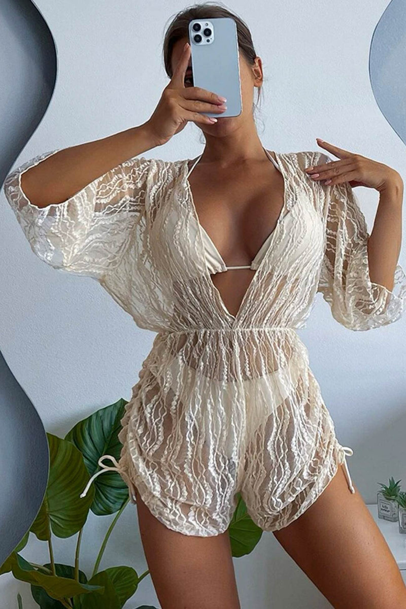 Well Tailored Bikini with a Graceful Silhouette