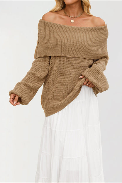Well Tailored Sweater with a Graceful Silhouette