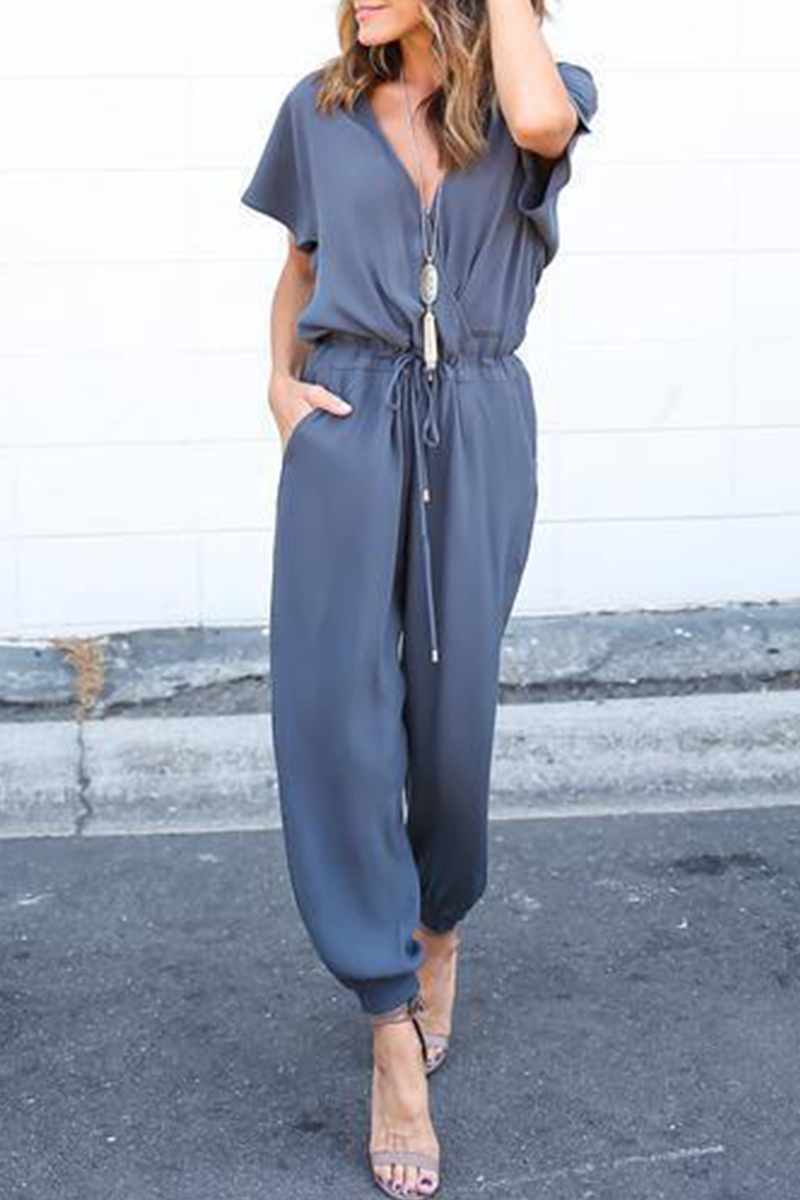 Gracefully Styled Garment for Any Occasion